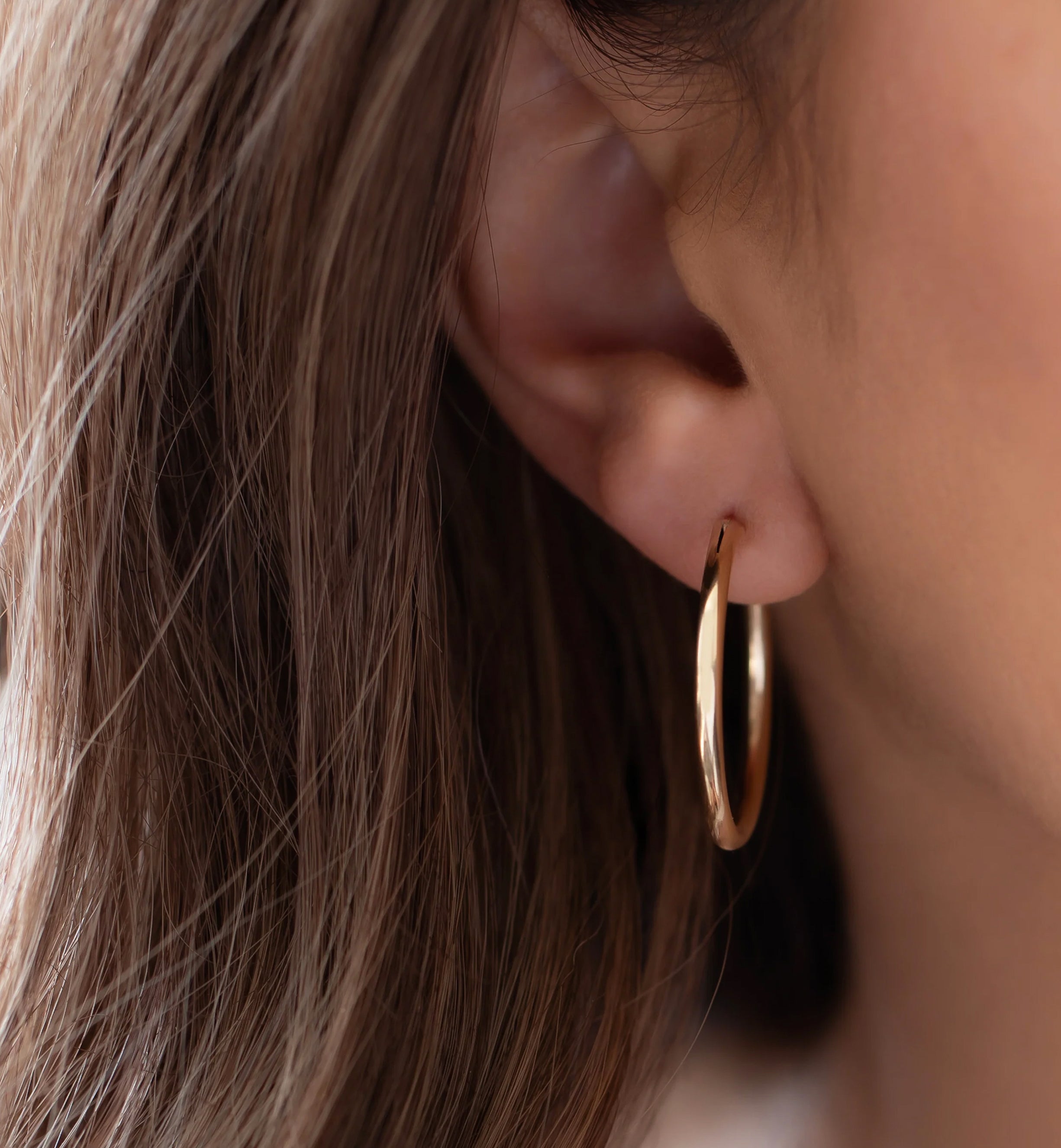 Cora Large Hoop Earrings