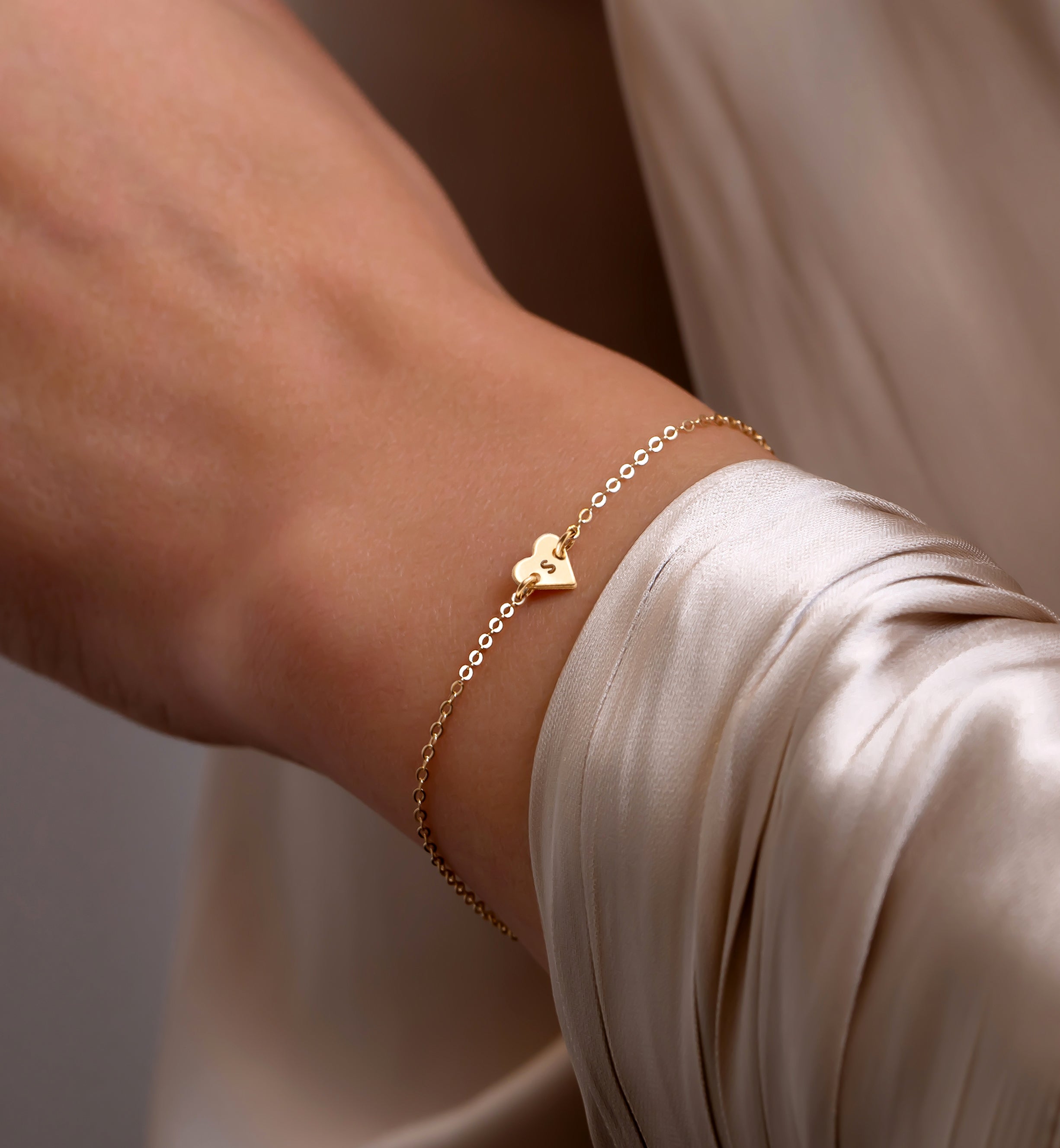 Mya Tiny Heart Bracelet