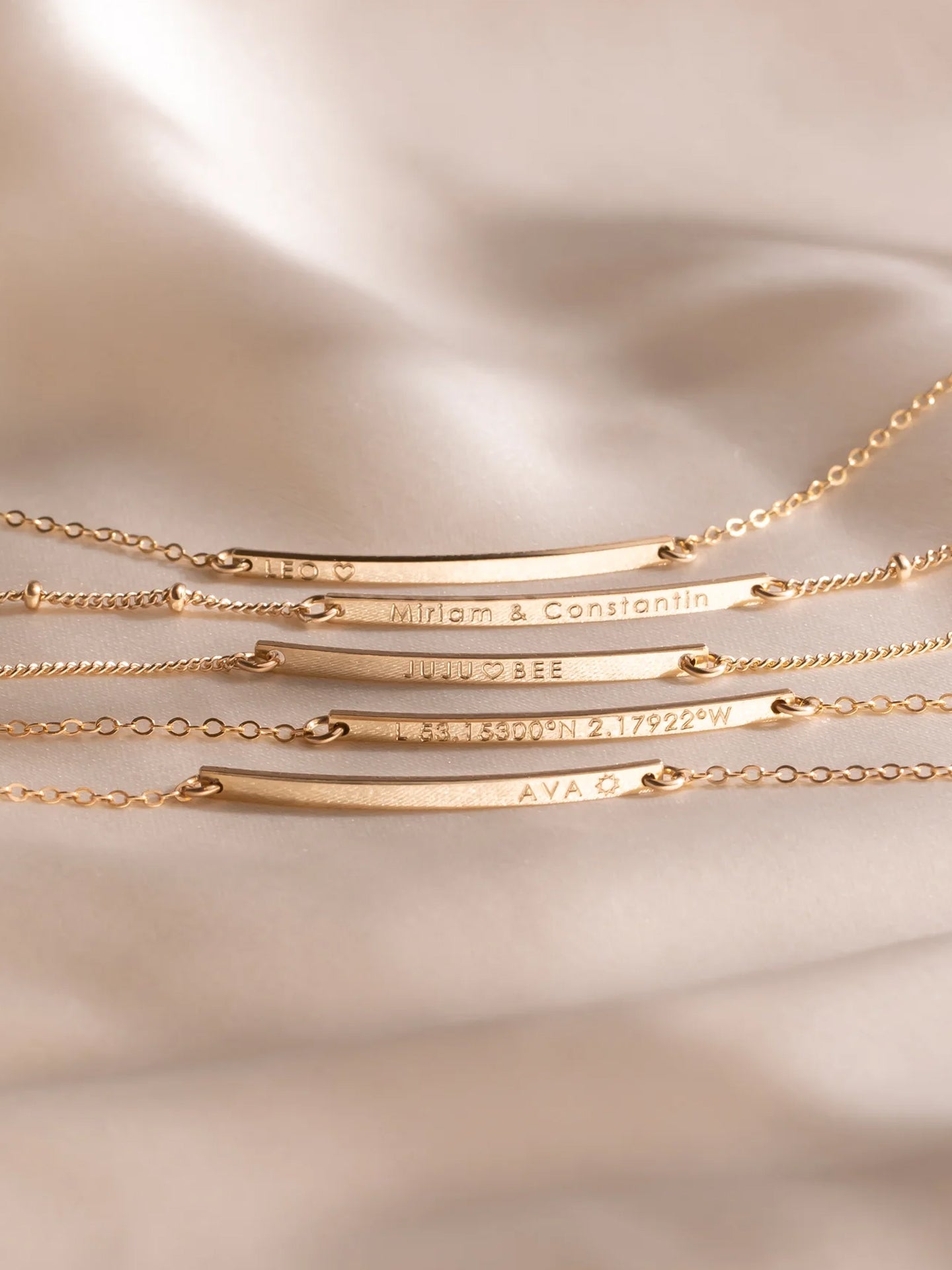 Bella Tiny Bar Bracelet