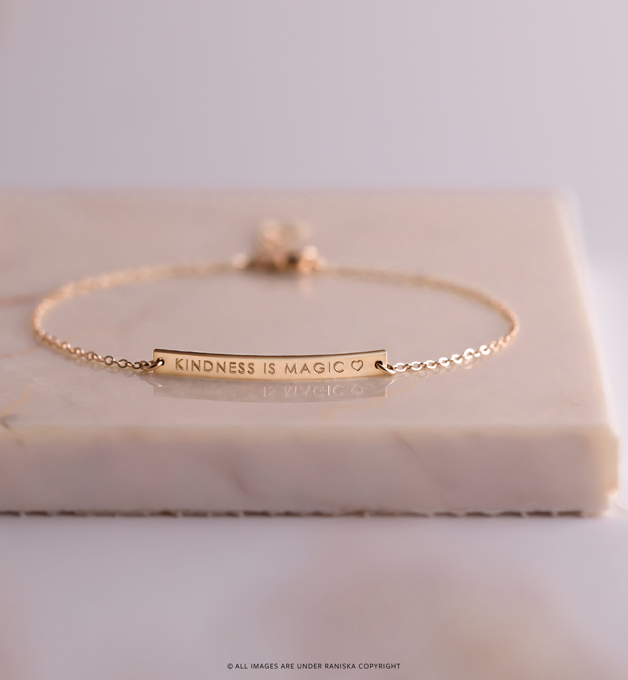 Kira Small Bar Bracelet