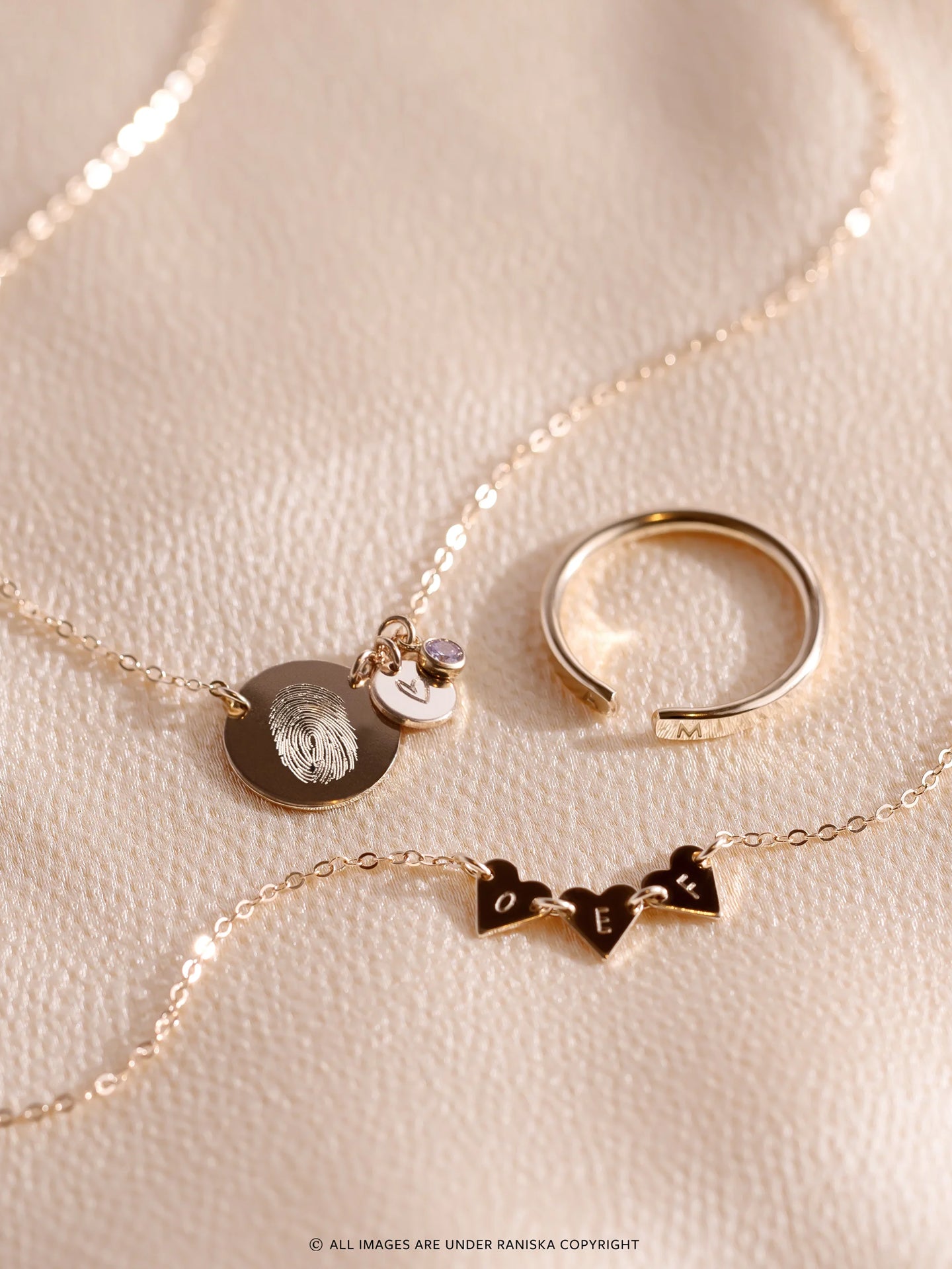 Mya Tiny Heart Bracelet