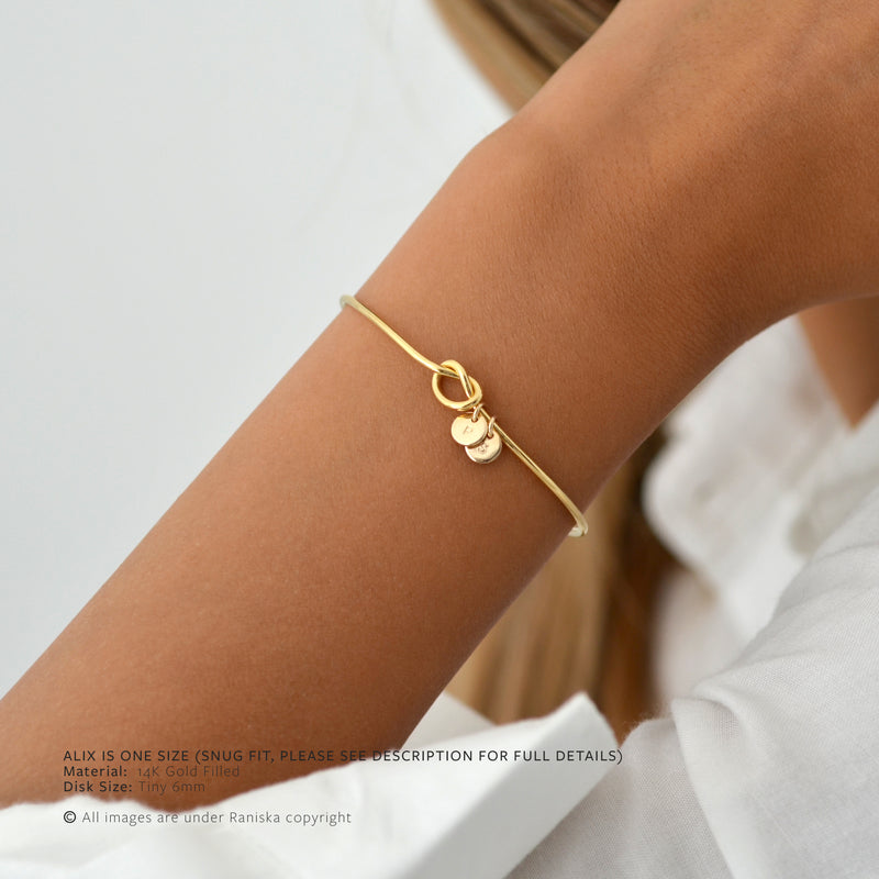 Alix Personalized Knot Bracelet